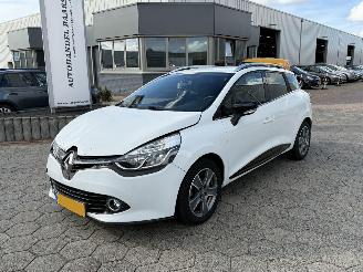 Schadeauto Renault Clio Estate 0.9 TCe Night&Day 2014/6