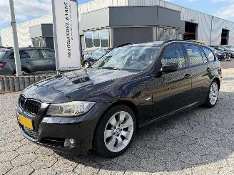 Avarii autoturisme BMW 3-serie 318i PANO. 2010/4