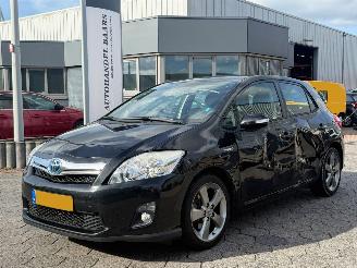 krockskadad bil auto Toyota Auris 1.8 Full Hybrid Executive 2013/12
