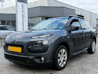 krockskadad bil auto Citroën C4 cactus 1.2 PureTech Business 2015/10