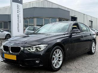 Vaurioauto  passenger cars BMW 3-serie 330e Centennial High Executive 2016/12