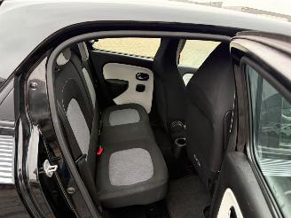 Renault Twingo 1.0 SCe Collection picture 11