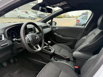 Renault Clio 1.0 TCe 90 Techno picture 13