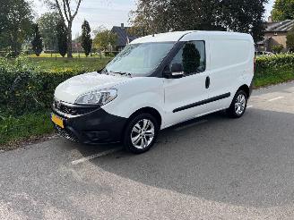 skadebil bedrijf Fiat Doblo Cargo 1.4 Fire L1H1 2017/7