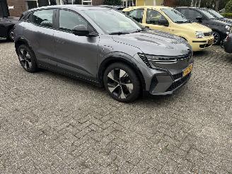 Schadeauto Renault Mégane E-Tech E-Tech EV60 Optimum Charge Equilibre 2023/7