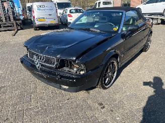 skadebil auto Audi 90 2.8 V6.  AUTOMAAT. 44000 milles. !!! 1995/7