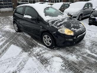 skadebil auto Fiat Punto Evo 1.3 MULTIJET KLIMATRONIC SPORTVELGEN 2010/12