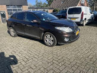Schadeauto Renault Mégane 1.5 dCi Expression combi. 2013/9