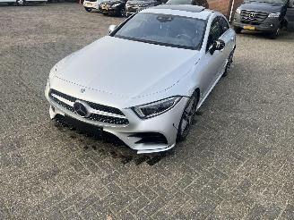 Damaged car Mercedes CLS 350 PREMIUM PLUS HYBRIDE  AMG 300 PK !! 2019/8