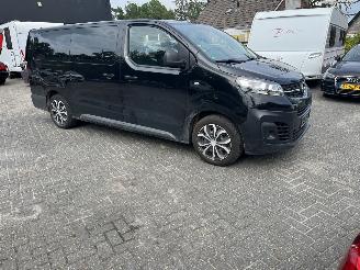 Avarii autoturisme Opel Vivaro Zafira 2.0 CDTI L2 H1 9 persoons 2022/11