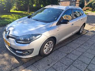Damaged car Renault Mégane 1.2 TCe limited estate 2016/4