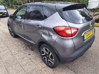 Renault Captur 0.9 TCe dynemique picture 4