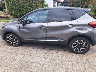 Renault Captur 0.9 TCe dynemique picture 6