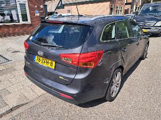 Kia Cee d 1.6 GDI plus pack picture 5