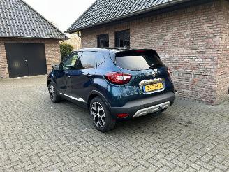 Avarii autoturisme Renault Captur 1.3 TCe 150PK INTENSE AUTOMAAT NAVI 2019/4