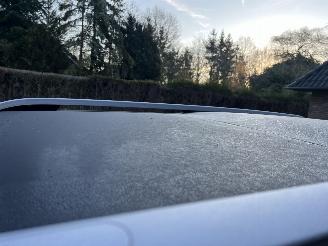 Land Rover Discovery 3.0TD6 FIRST EDITION (GRIJS KENTEKEN) picture 20