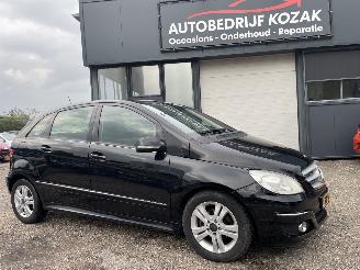 Tweedehands auto Mercedes B-klasse 170 AIRCO AUTOMAAT CRUISE NIEUWE APK 2009/10