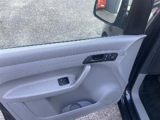 Volkswagen Caddy maxi 1.6 Trendline AIRCO NAVI 7-personoons picture 8