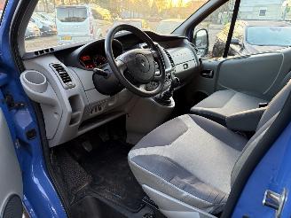 Renault Trafic 2.0 dCi L2H1 DC Generique AIRCO 6-persoons picture 7