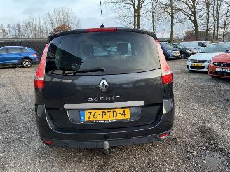 Renault Grand-scenic 2.0 Dynamique AUTOMAAT PANORAMA CRUISE picture 5