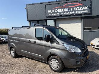 Unfall Kfz Van Ford Transit Custom 2.0TDCI L2H1Limited Edition 3-pers 2017/2