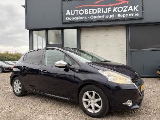 voitures voitures particulières Peugeot 208 1.2 PureTech Style AUTOMAAT CRUISE NAVI 2015/6