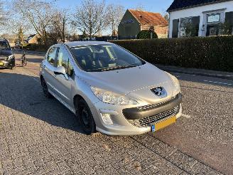 Sloopauto Peugeot 308 1.6 VTi 2008/3