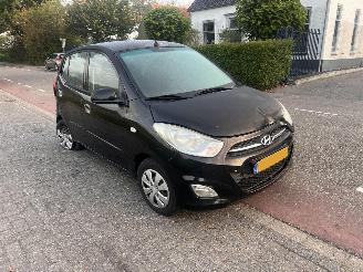 Coche accidentado Hyundai I-10 1.1-12V 2011/12