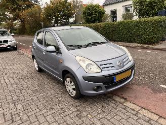 damaged passenger cars Nissan Pixo 1.0-12V 2010/2