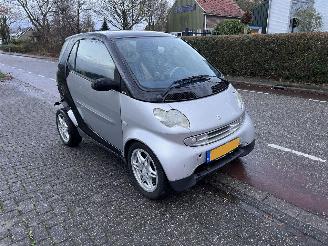 Smart City-Coupé Smart & Pure 2000/1