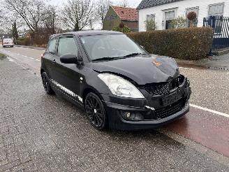 krockskadad bil auto Suzuki Swift 1.2-16V 2013/8