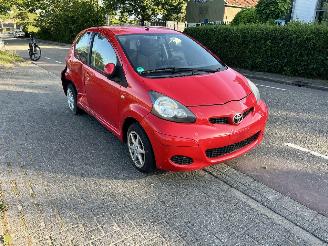 Vrakbiler auto Toyota Aygo 1.0-12V 2010/5