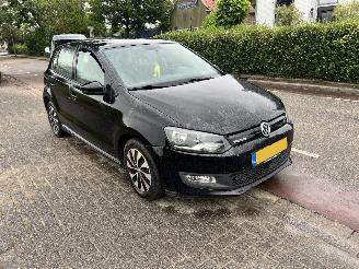 skadebil auto Volkswagen Polo 1.4 TDi Blue-motion 2015/1