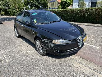 disassembly passenger cars Alfa Romeo 147 1.6+16V Twinspark 2009/1