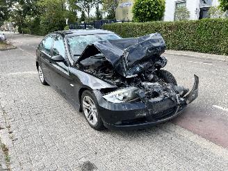 Vrakbiler auto BMW 3-serie 318i 2008/9