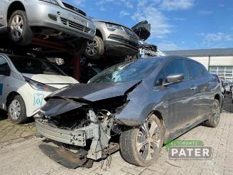 Vrakbiler auto Nissan Leaf Leaf (ZE1), Hatchback, 2017 e+ 59/62kWh 2021/8