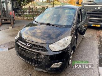 Coche siniestrado Hyundai I-10 i10 (F5), Hatchback, 2007 / 2013 1.2i 16V 2012/3