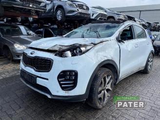 Salvage car Kia Sportage Sportage (QL), Terreinwagen, 2015 / 2022 1.7 CRDi 16V 4x2 2018/7