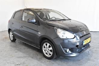 skadebil auto Mitsubishi Space-star 1.0 Bright 2015/2