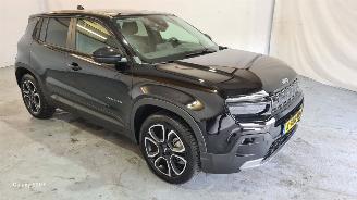 skadebil auto Jeep Avenger Summit 54kWh 2024/2