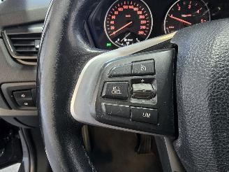 BMW 2-serie 216D 7p High Executive picture 29