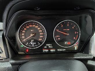 BMW 2-serie 216D 7p High Executive picture 22