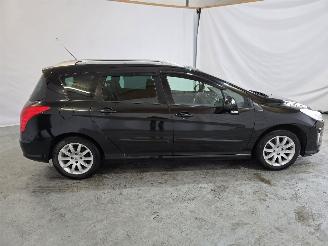 Peugeot 308 SW 1.6 VTi XS picture 8