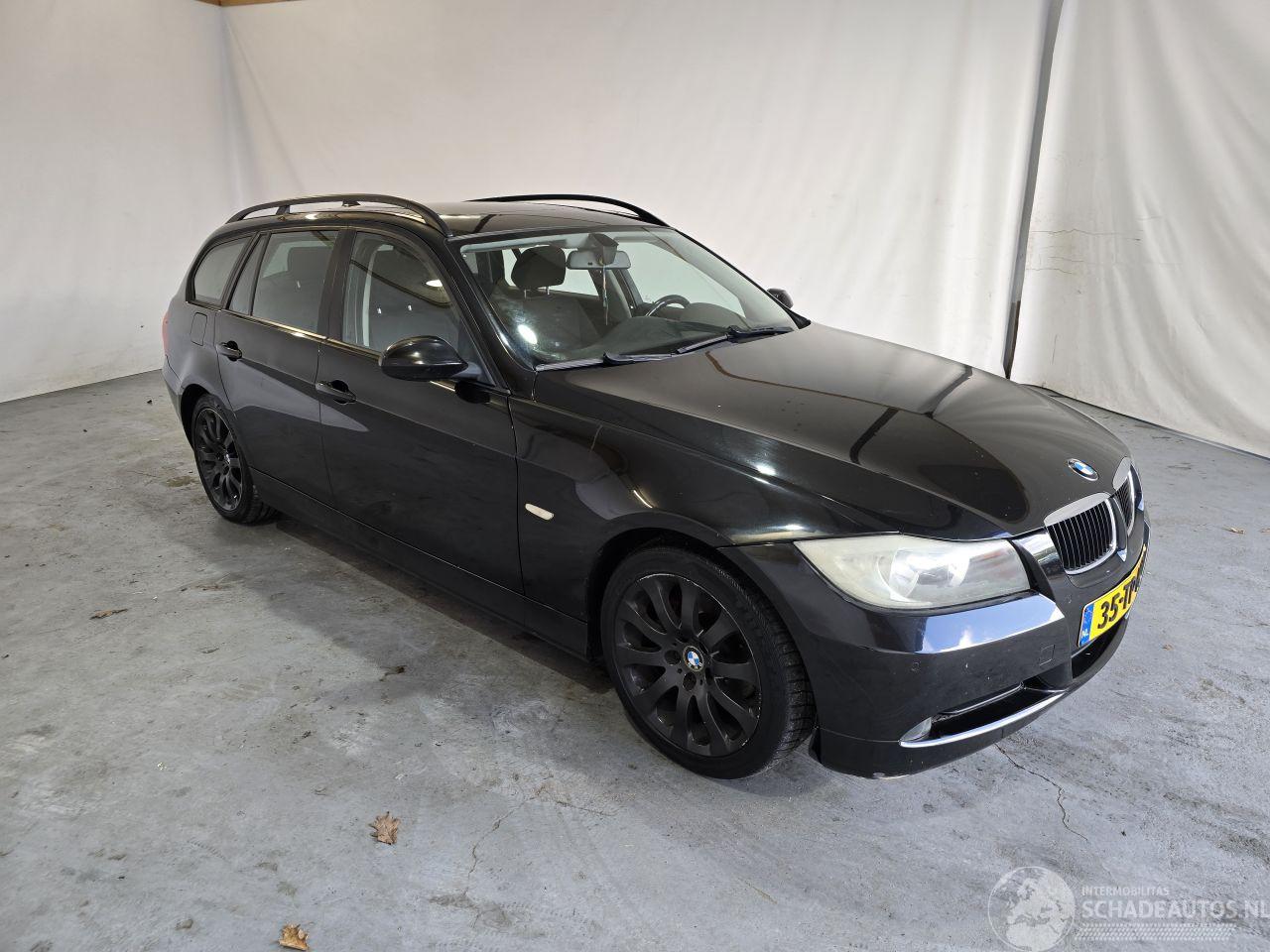 BMW 3-serie 320i Touring
