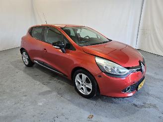 Unfallwagen Renault Clio 0.9 TCe Expression 2013/7