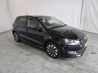krockskadad bil auto Volkswagen Polo 1.4 TDI Bns Edition 2015/9