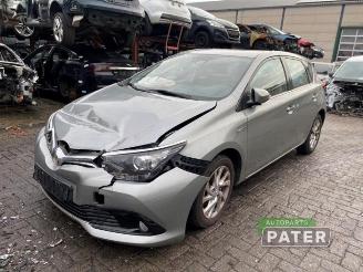 disassembly passenger cars Toyota Auris Auris (E18), Hatchback 5-drs, 2012 / 2019 1.8 16V Hybrid 2015/7