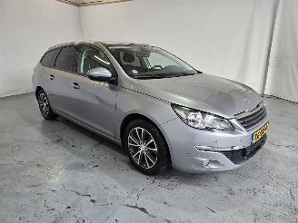 Unfallwagen Peugeot 308 SW 1.2 PureT.Blue L. Ex 2016/8