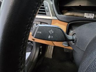 BMW 3-serie 320i Lux.Ed picture 19