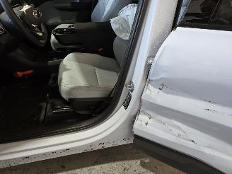 Volvo EX30 Single Motor Extended Range Ultra 69 kWh picture 14